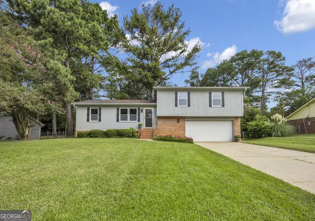 Photo 1 of Single family home for sale at 3417 Creekwood Dr Se, Conyers, GA 30094 | MLS# 10834064 | Listing updated on 2026-09-28