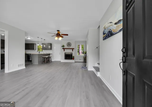 Photo 3 of Single family home for sale at 3417 Creekwood Dr Se, Conyers, GA 30094 | MLS# 10834064 | Listing updated on 2026-09-28