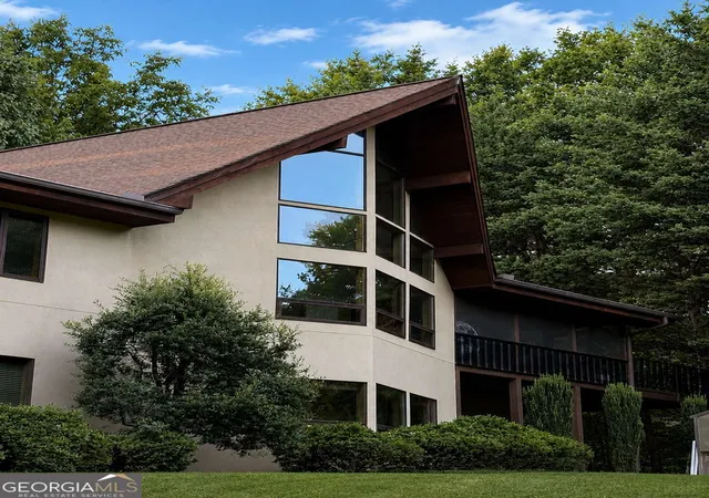 3rd image of 7410 Breeze Bay Rd, Cumming, GA 30041 | MLS# 10813369