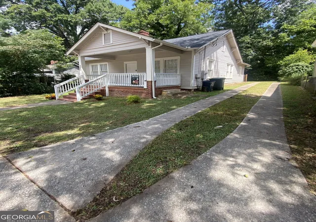 Photo 3 of Single family home for sale at 522 N 8th St, Griffin, GA 30223 | MLS# 10816803 | Listing updated on 2026-09-21