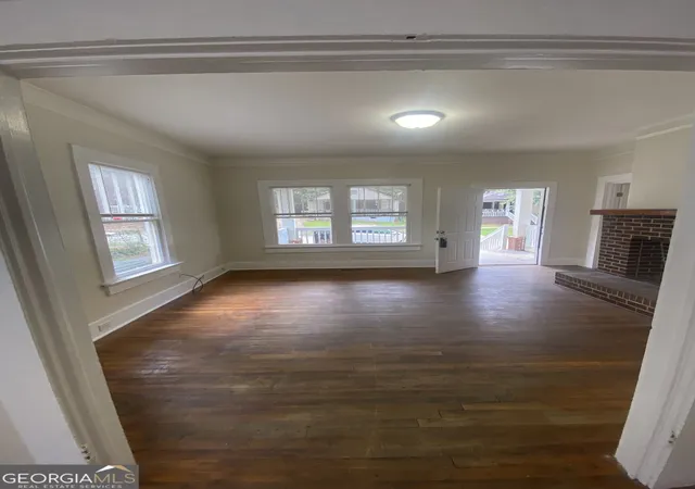 Photo 4 of Single family home for sale at 522 N 8Th St, Griffin, GA 30223 | MLS# 10816803 | Listing updated on 2026-09-21