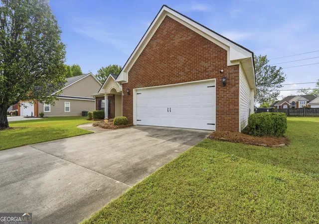 Homes for sale in Macon, GA | 116 Sarakay Cir, Macon, GA 31216 | MLS# 10727739