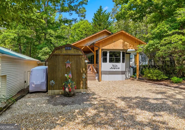 Homes for sale in Cleveland, GA | 104 Cindy Pkwy, Cleveland, GA 30528 | MLS# 10794089