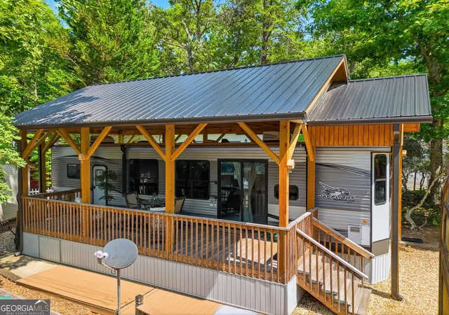 Homes for sale in Cleveland, GA | 104 Cindy Pkwy, Cleveland, GA 30528 | MLS# 10794089