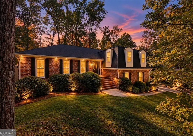 Single family home for sale at 532 Sioux Dr, Macon, GA 31210 | MLS# 10880789