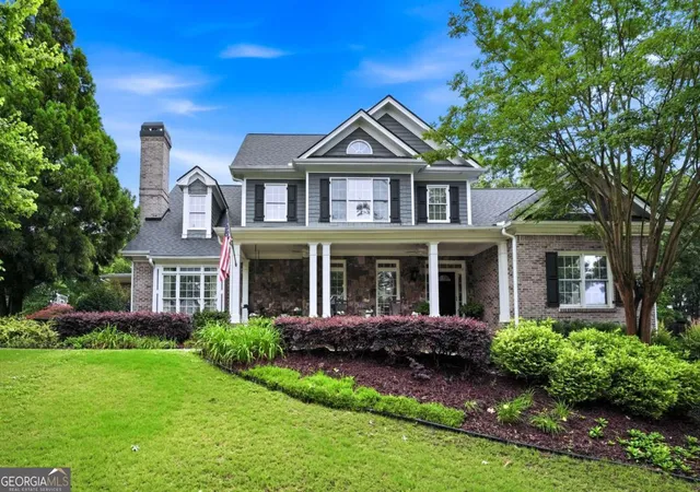Photo 3 of Single family home for sale at 2585 Shumard Oak Dr, Braselton, GA 30517 | MLS# 10772445 | Listing updated on 2026-08-21