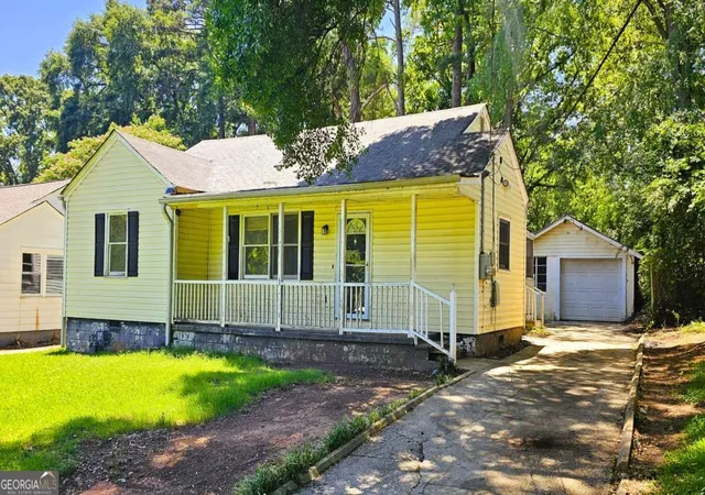 Photo 1 of Sale Pending at 2167 Jernigan Dr Se, Atlanta, GA 30315 | MLS# 10791970 | Listing updated on 2026-08-17