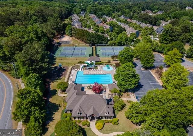 Photo 4 of Single family home for sale at 176 Cypress Cove Ct, Grayson, GA 30017 | MLS# 10758963 | Listing updated on 2026-10-01