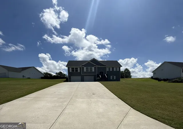 Photo 2 of Sale Pending at 345 Kodiak Rd, Carrollton, GA 30117 | MLS# 10809914 | Listing updated on 2026-08-30