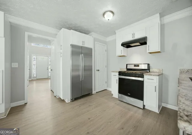 Photo 4 of Single family home for sale at 2625 Lindsey Oak Ln, Lawrenceville, GA 30044 | MLS# 10807454 | Listing updated on 2026-09-11