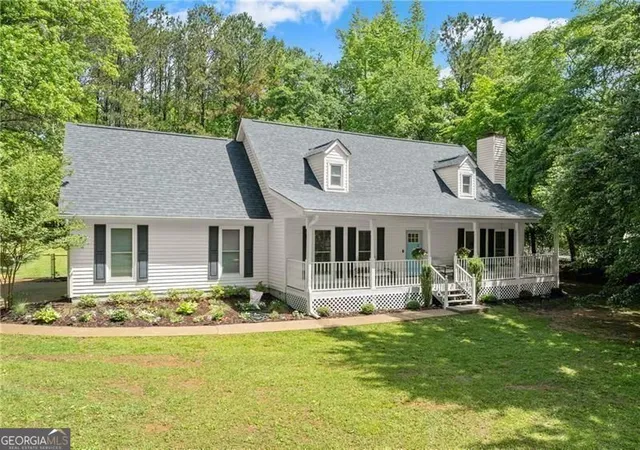 1st image of 5902 Wills Orchard Rd, Cumming, GA 30040 | MLS# 10777624
