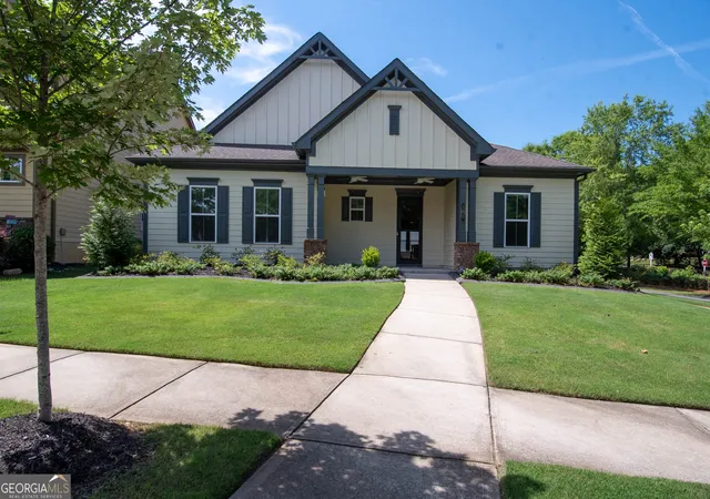 1st image of 185 Treeside Ter, Fayetteville, GA 30214 | MLS# 10780077