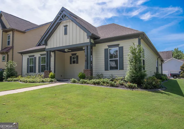 3rd image of 185 Treeside Ter, Fayetteville, GA 30214 | MLS# 10780077