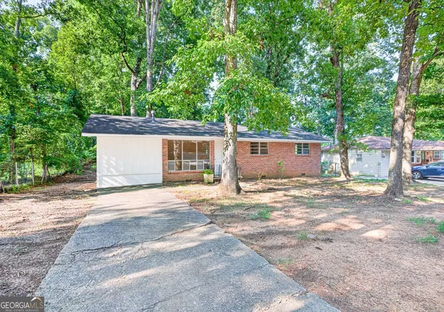 4th image of 610 Vincent Dr, Athens, GA 30607 | MLS# 10814384