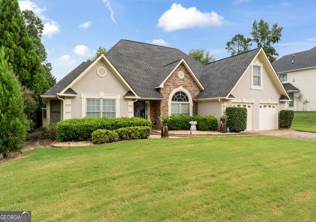 Photo 1 of Sale Pending at 414 Homeplace Dr, Stockbridge, GA 30281 | MLS# 10578446 | Listing updated on 2025-09-28
