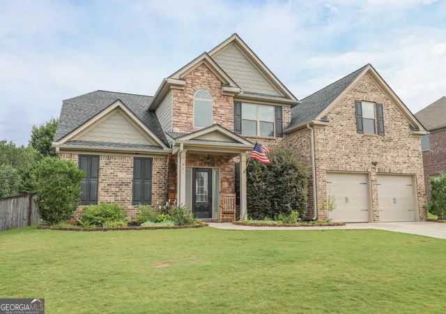 1st image of 571 Stonebranch Dr, Loganville, GA 30052 | MLS# 10812812