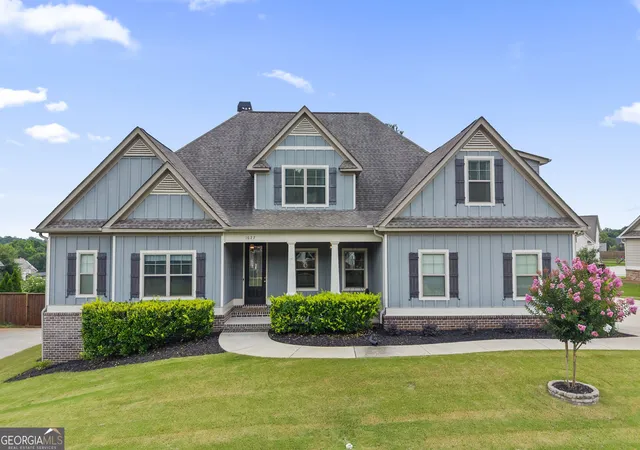 Photo 1 of Single family home for sale at 1627 Highland Crk Dr, Monroe, GA 30656 | MLS# 10811144 | Listing updated on 2026-09-16