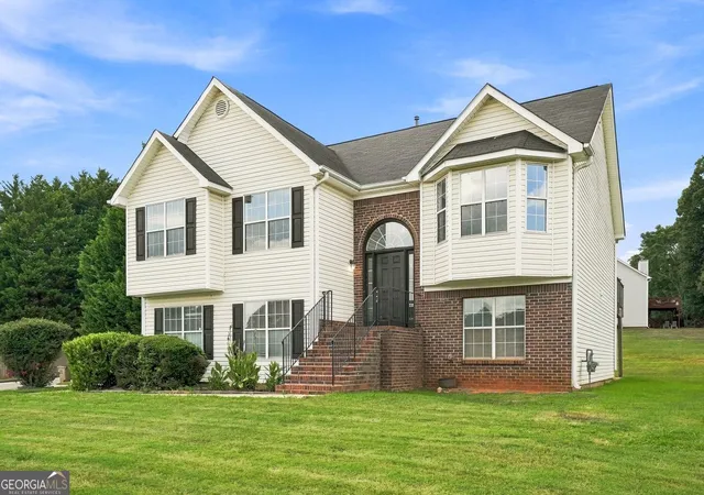 Photo 2 of Sale Pending at 4765 Clayton Xing Ln, Ellenwood, GA 30294 | MLS# 10820230 | Listing updated on 2026-09-18