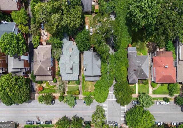 Listing Photo 5 - Condo for sale in building located at 811 Saint Charles Ave NE, Atlanta, GA 30306