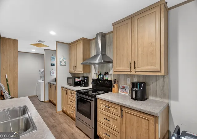 Photo 3 of Manufactured home for sale at 219 Compass Rd, Jesup, GA 31545 | MLS# 10778488 | Listing updated on 2026-08-20