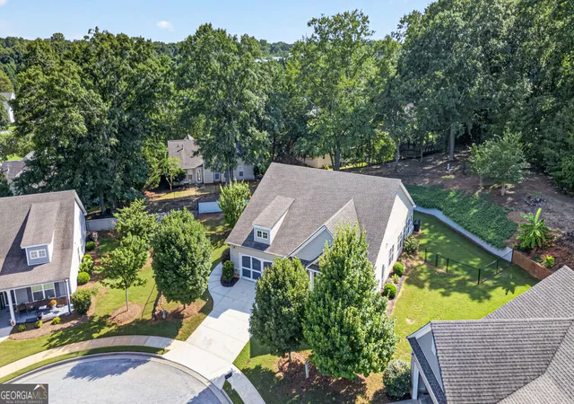 Photo 3 of Single family home for sale at 835 Ideal Pl, Winder, GA 30680 | MLS# 10818508 | Listing updated on 2026-10-01