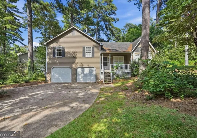 Photo 1 of Single family home for sale at 1948 Winding Creek Ln Sw, Marietta, GA 30064 | MLS# 10830066 | Listing updated on 2026-09-13