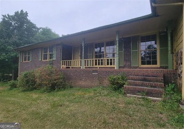 Photo 3 of Single family home for sale at 160 Norman Rd, Covington, GA 30014 | MLS# 10776957 | Listing updated on 2026-09-08
