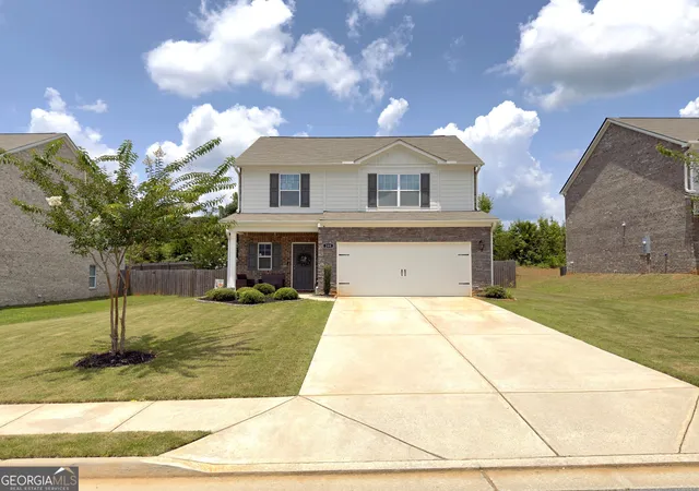 3rd image of 200 Oliver Dr, Locust Grove, GA 30248 | MLS# 10818747