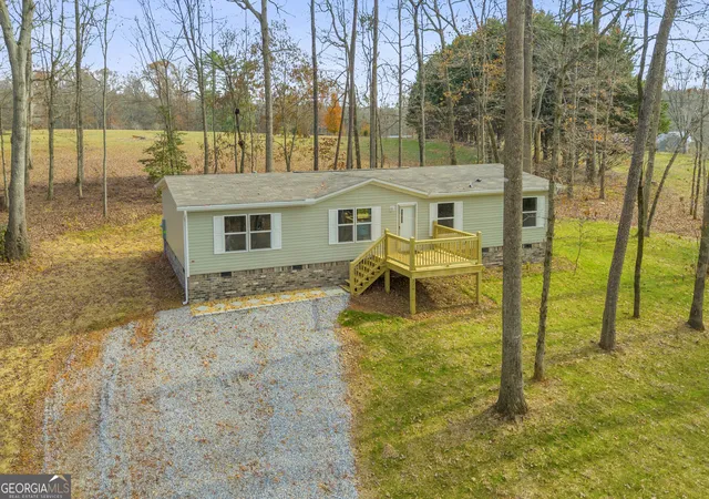 Homes for sale in Clarkesville, GA | 274 Montego Bay Trl, Clarkesville, GA 30523 | MLS# 10786203