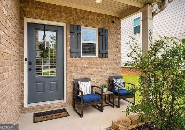 Photo 3 of Sale Pending at 2032 Bridgewater Pass, Hampton, GA 30228 | MLS# 10829074 | Listing updated on 2026-09-09