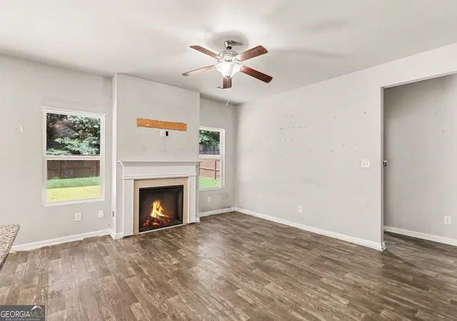 Photo 4 of Sale Pending at 29 Hl Top Cir, Grantville, GA 30220 | MLS# 10782095 | Listing updated on 2026-09-04