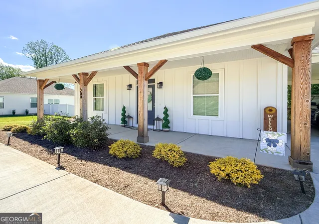 2nd image of 200 Campbell St, Cleveland, GA 30528 | MLS# 10819314
