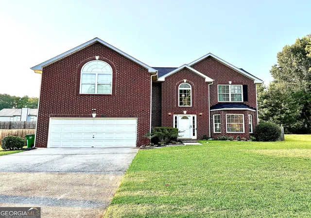 Photo 1 of Sale Pending at 5110 Miller Woods Dr, Decatur, GA 30035 | MLS# 10818556 | Listing updated on 2026-08-31