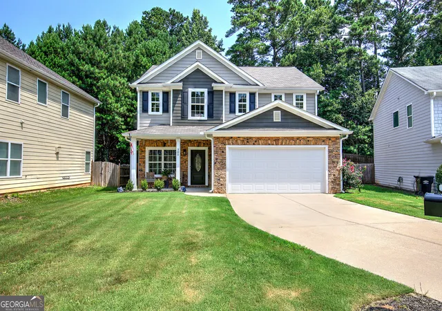 Photo 2 of Single family home for sale at 385 Parkmont Way, Dallas, GA 30132 | MLS# 10799293 | Listing updated on 2026-09-16