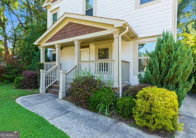 Photo 2 of Single family home for sale at 310 Ashburton Ave Se, Atlanta, GA 30317 | MLS# 10801727 | Listing updated on 2026-09-13