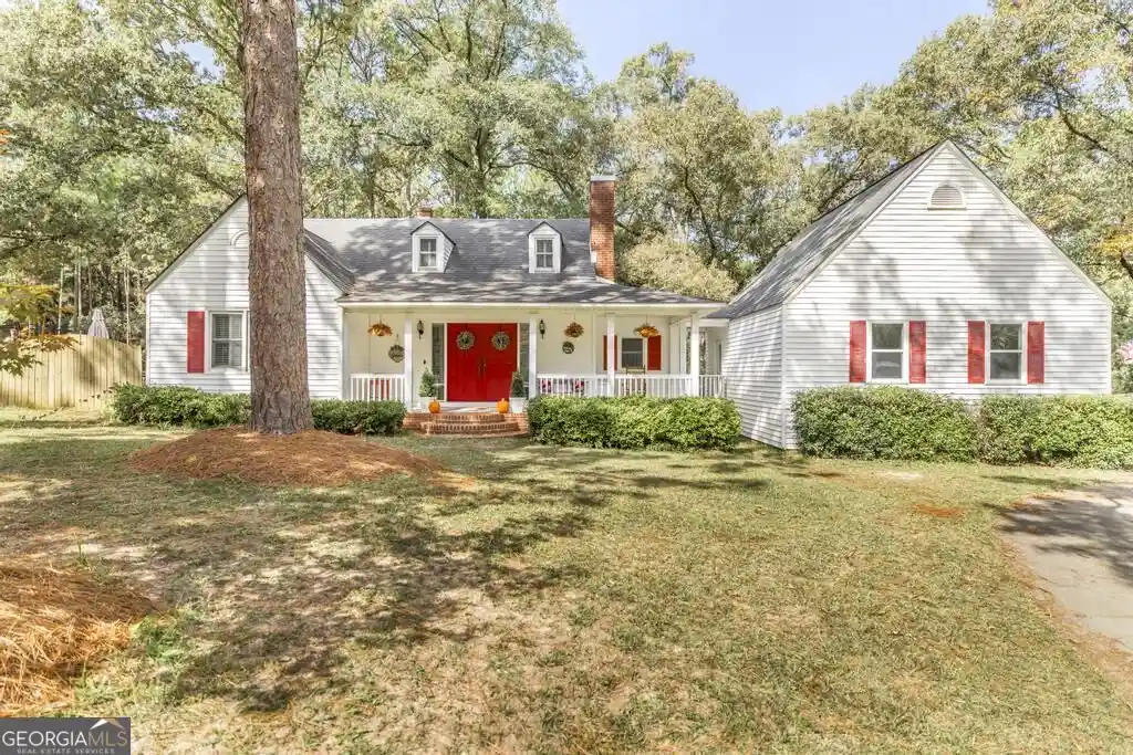 Photo 1 of Single family home for sale at 1915 Old Macon Rd, Fort Valley, GA 31030 | MLS# 10881946 | Listing updated on 2026-10-30