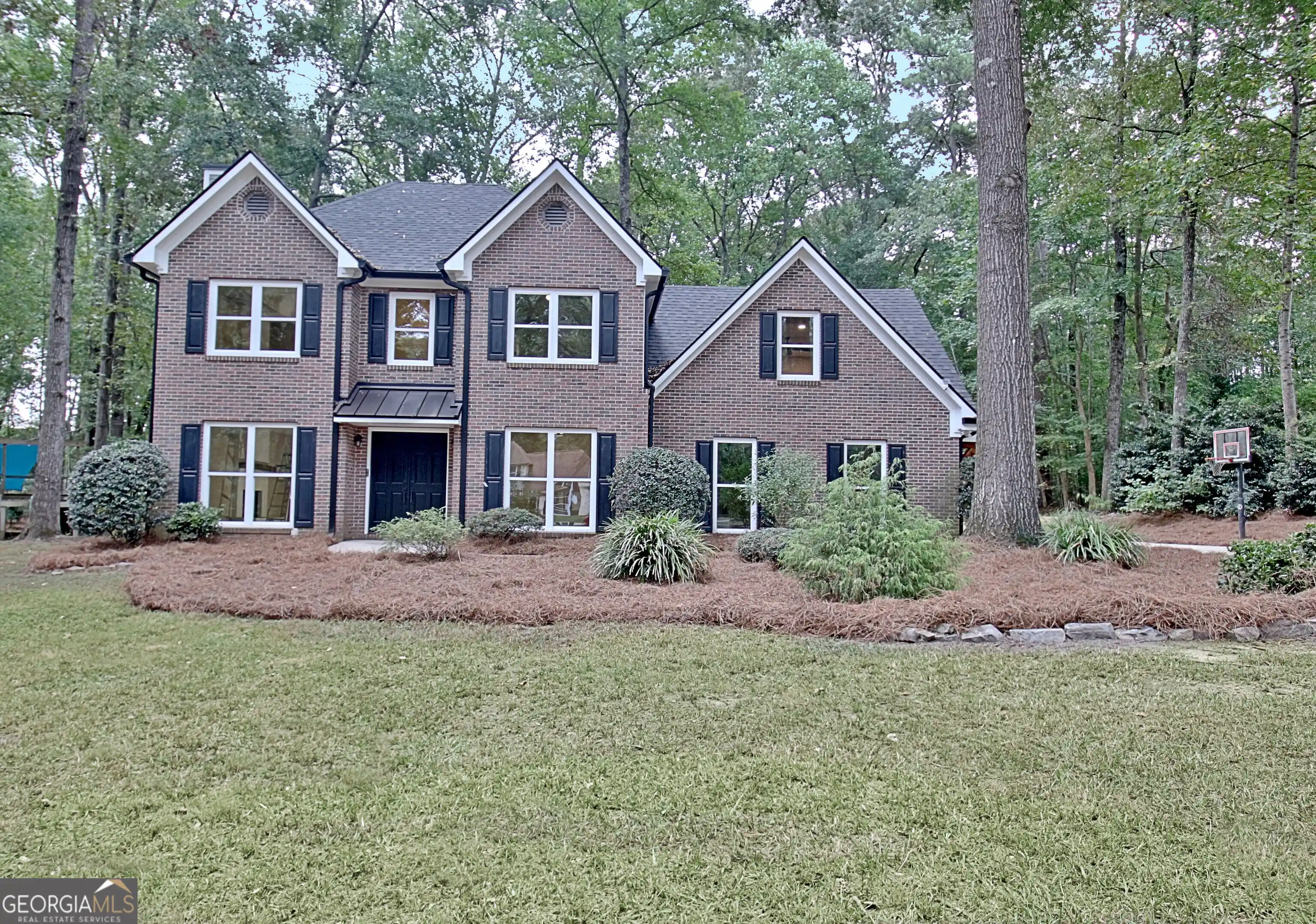 Photo 1 of Single family home for sale at 140 Cedar Crk Ct, Fayetteville, GA 30215 | MLS# 10857256 | Listing updated on 2026-10-22
