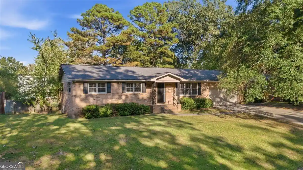 Photo 1 of Single family home for sale at 126 Morgan Dr Nw, Rome, GA 30165 | MLS# 10872386 | Listing updated on 2026-10-28