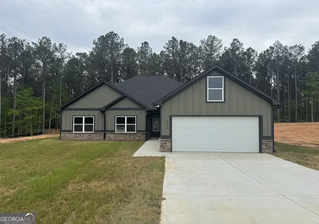 1st image of 2089 N Hicks Rd, Toccoa, GA 30577 | MLS# 10662018