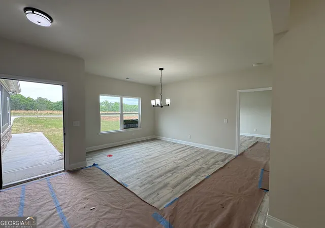 Photo 3 of Single family home for sale at 2089 N Hicks Rd, Toccoa, GA 30577 | MLS# 10662018 | Listing updated on 2026-09-18