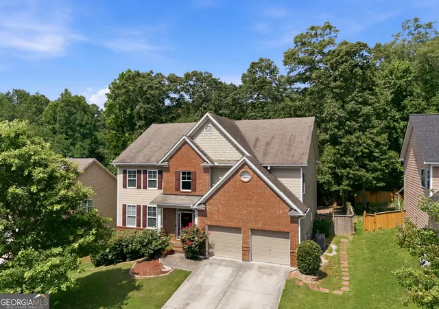 Photo 3 of Single family home for sale at 5927 Hendrix Ln, Mableton, GA 30126 | MLS# 10794082 | Listing updated on 2026-08-24