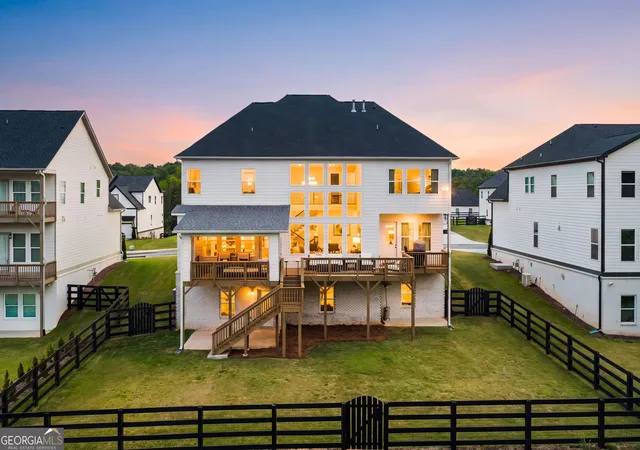 Photo 3 of Single family home for sale at 1071 Ridgeview Rd, Woodstock, GA 30188 | MLS# 10819365 | Listing updated on 2026-09-12