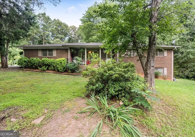 Homes for sale in Bremen, GA | 102 Shelnutt Dr, Bremen, GA 30110 | MLS# 10797830