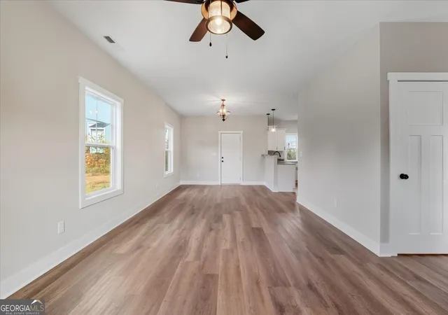 2nd image of 108 Hicksville Rd, Aragon, GA 30104 | MLS# 10812945