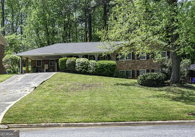 Photo 1 of Sale Pending at 1904 Cameo Ct, Tucker, GA 30084 | MLS# 10598726 | Listing updated on 2025-10-20