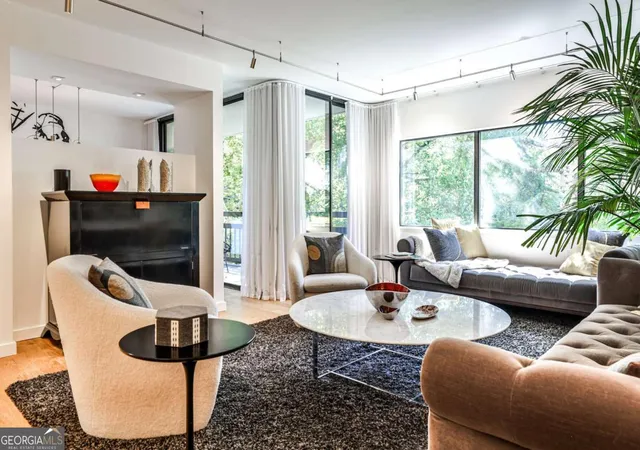 3rd image of 1130 Piedmont Ave Ne #511, Atlanta, GA 30309 | MLS# 10777300