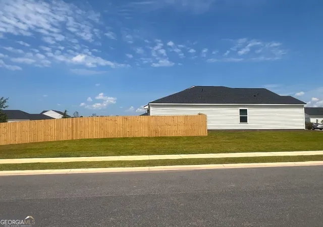 Photo 2 of Single family home for sale at 201 Birdsill St, Statesboro, GA 30461 | MLS# 10634341 | Listing updated on 2026-08-25