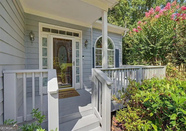 Photo 3 of Single family home for sale at 1011 Braelin Ct, Woodstock, GA 30189 | MLS# 10834221 | Listing updated on 2026-09-10