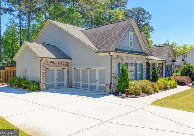 Photo 2 of Sale Pending at 5198 Ashley Dr Sw, Lilburn, GA 30047 | MLS# 10807822 | Listing updated on 2026-09-03
