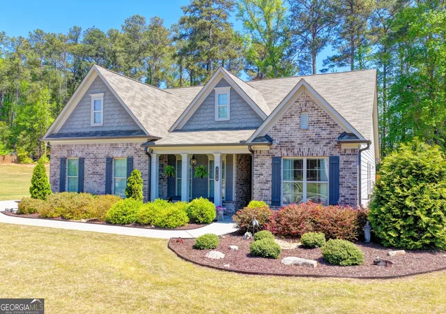 Photo 3 of Sale Pending at 5198 Ashley Dr Sw, Lilburn, GA 30047 | MLS# 10807822 | Listing updated on 2026-09-03
